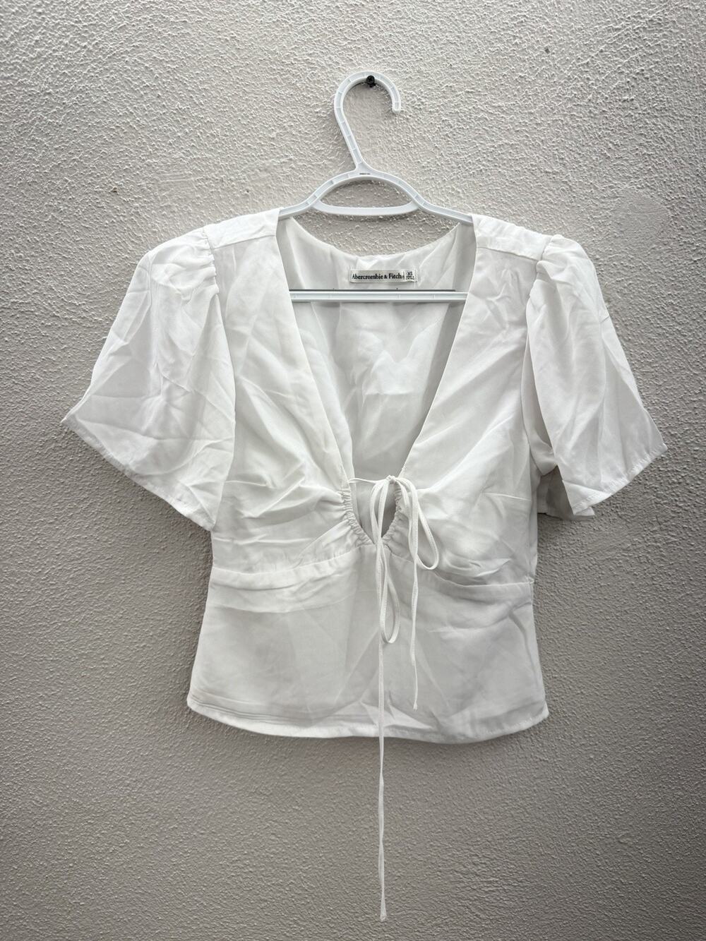 Abercrombie & Fitch Womens Blouse Size XS White Short Sleeve Deep V-Neck